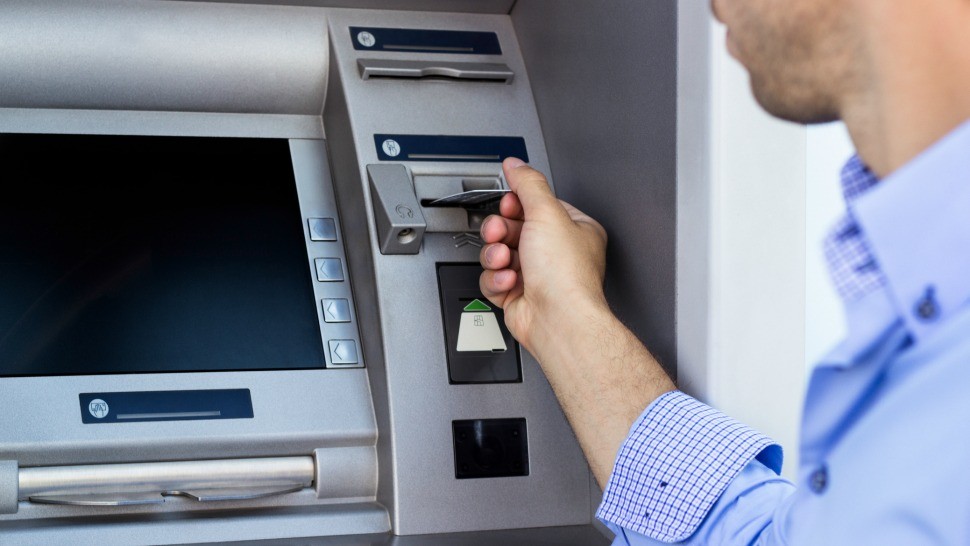 How to Spot a Credit Card Skimmer