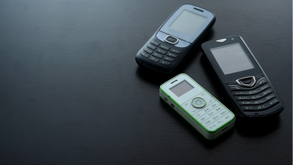 Sell your old cellphone for serious cash! | Komando.com