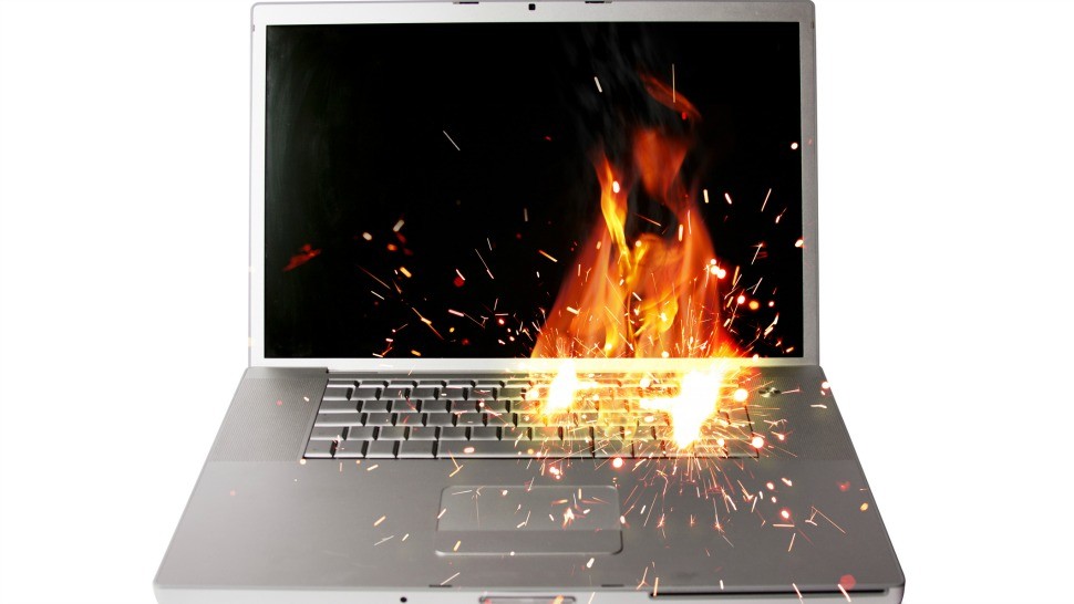 100,000 laptop batteries recalled due to fire hazard!