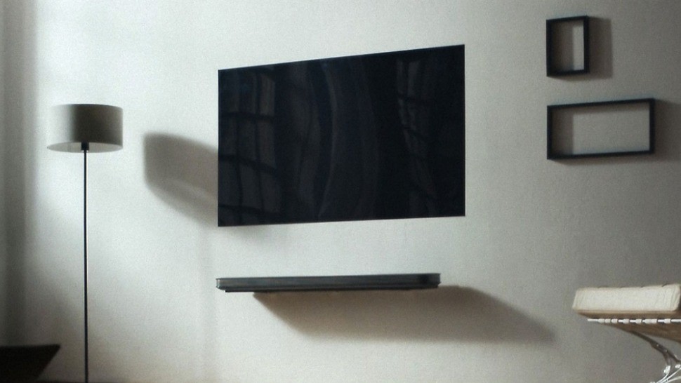 Are Super Thin Wallpaper Tvs Worth The Money Komandocom