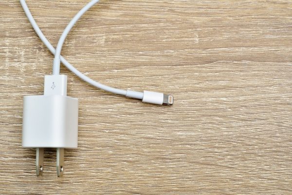 Easy fixes if your iPhone is charging slowly - Komando.com