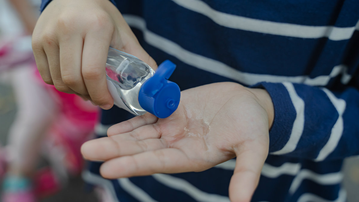 5 reasons why making your own hand sanitizer is a bad idea