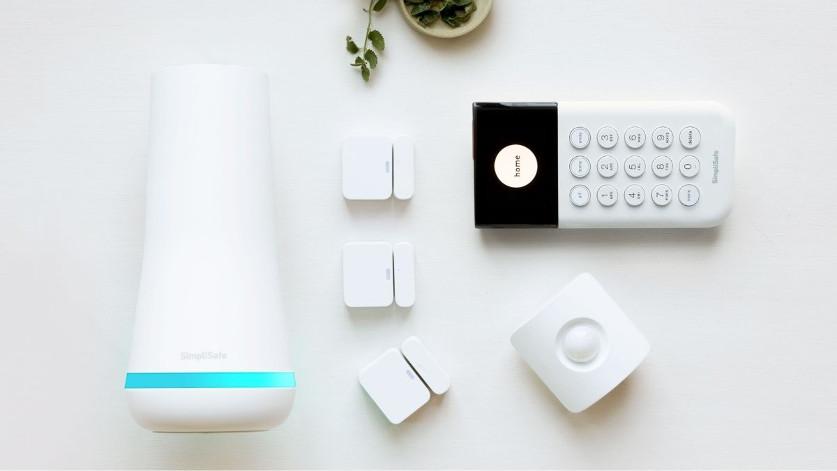 SimpliSafe is giving a free HD camera to Komando.com readers