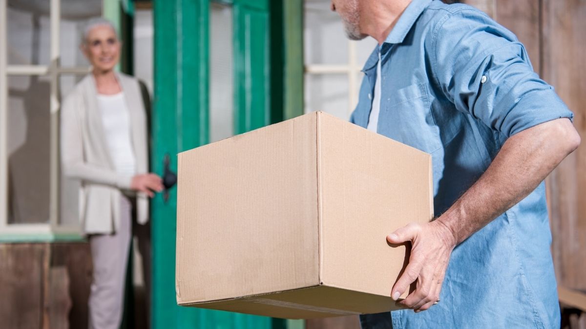 Package theft up 47% in December - Protect your gifts!