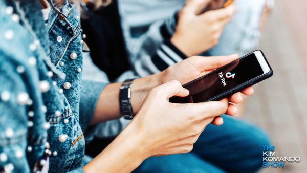 The life-saving signal every girl and woman in your life must know