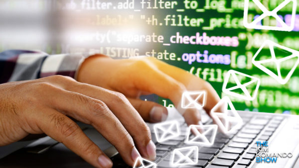 hands typing email tracking