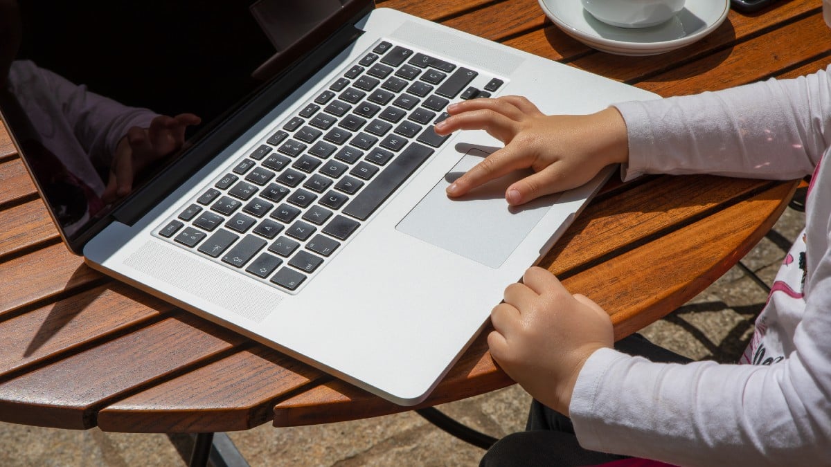 Is your mouse or trackpad out of control? Here's how to fix it